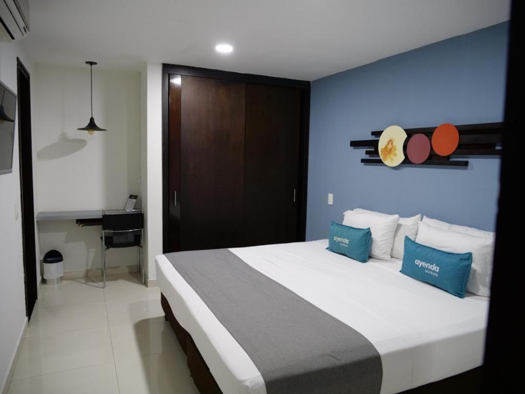 Aw Hotel Ariston Las Vegas De Granada Cali Kültér fotó